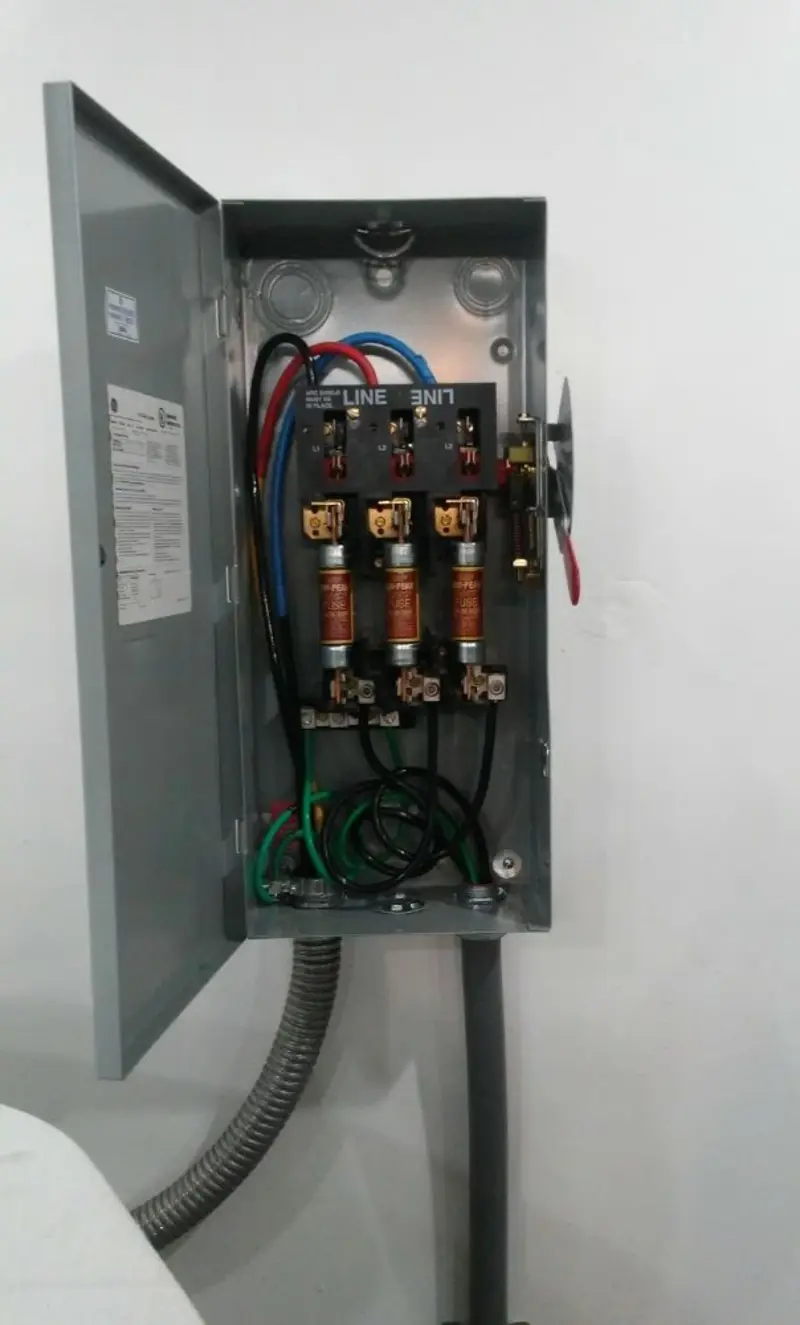 Three-phase disconnect switch installed for Electrical Wiring & Rewiring in Glassboro